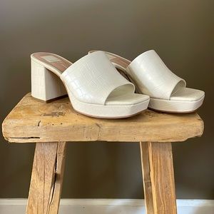 White Wide Block Sandal with Heel